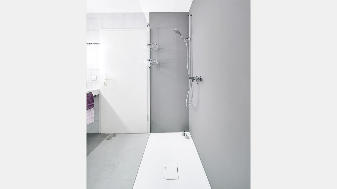 Teilsanierung dusche regalnische spuelkasten dunkle badmoebel03